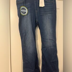 NWT Ms.Cello Petite Jeans